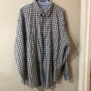 Eddie Bauer Blue and White Casual Button Down Shirt